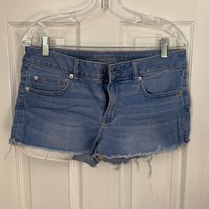 American Eagle Outfitters Women's Light Blue Jean Shorts